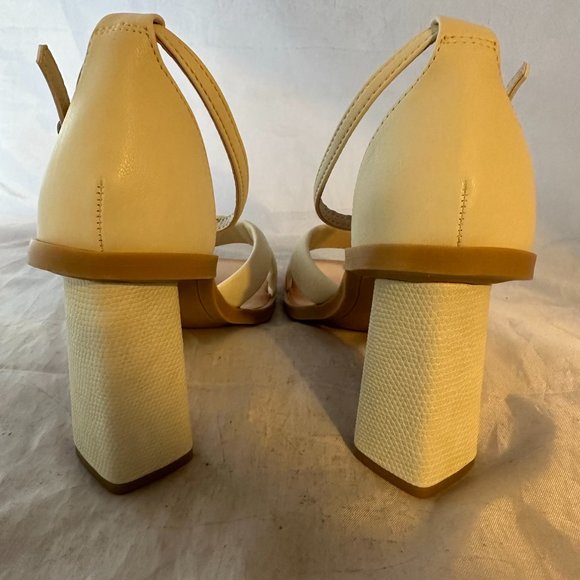 Dolce Vita  Farah Ankle Strap Sandal, Ivory  Women Size 10 & 11  NIB - Picture 5 of 7